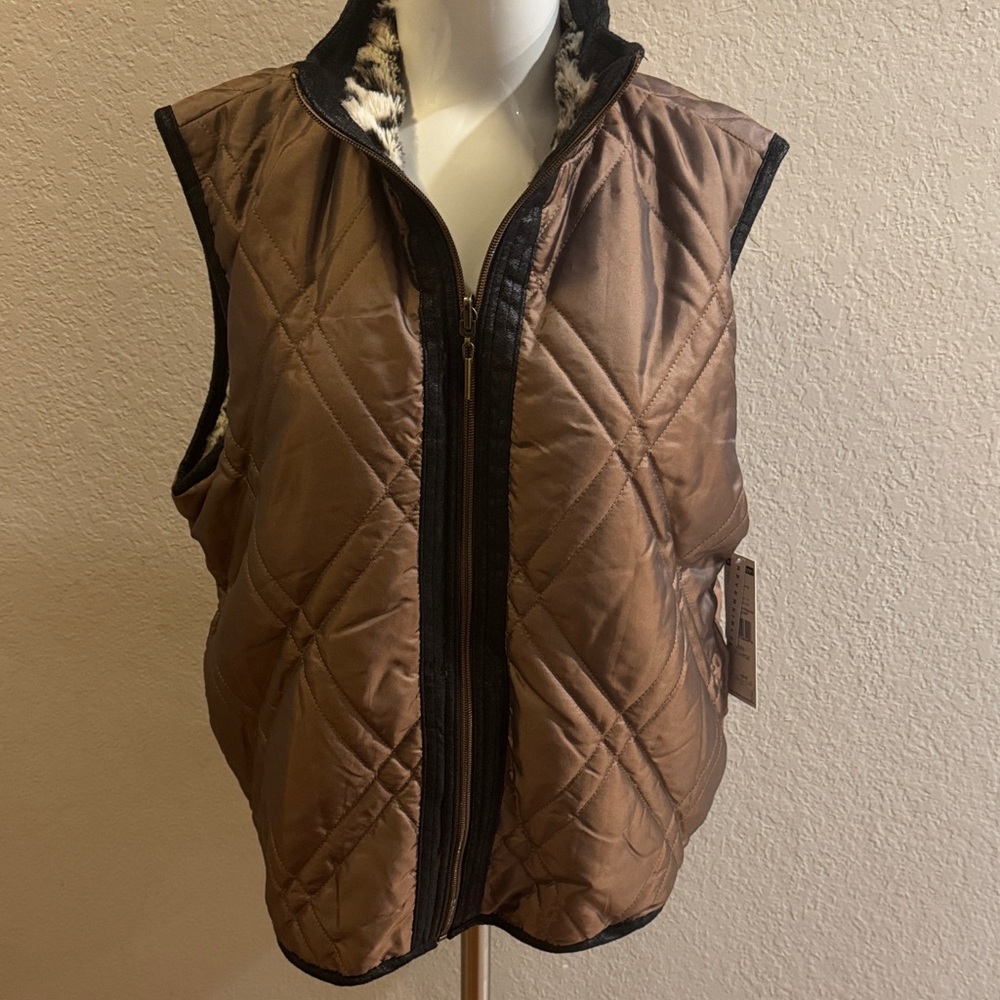 Tiv-ology Brown Quilted Vest reversible new with tags women’s‎ petite X large